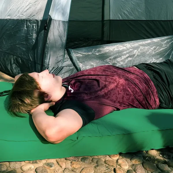 ZenithOut-self‑inflating-sleeping-pad-with-4‑inch-thickness-ideal-for-camping-comfort